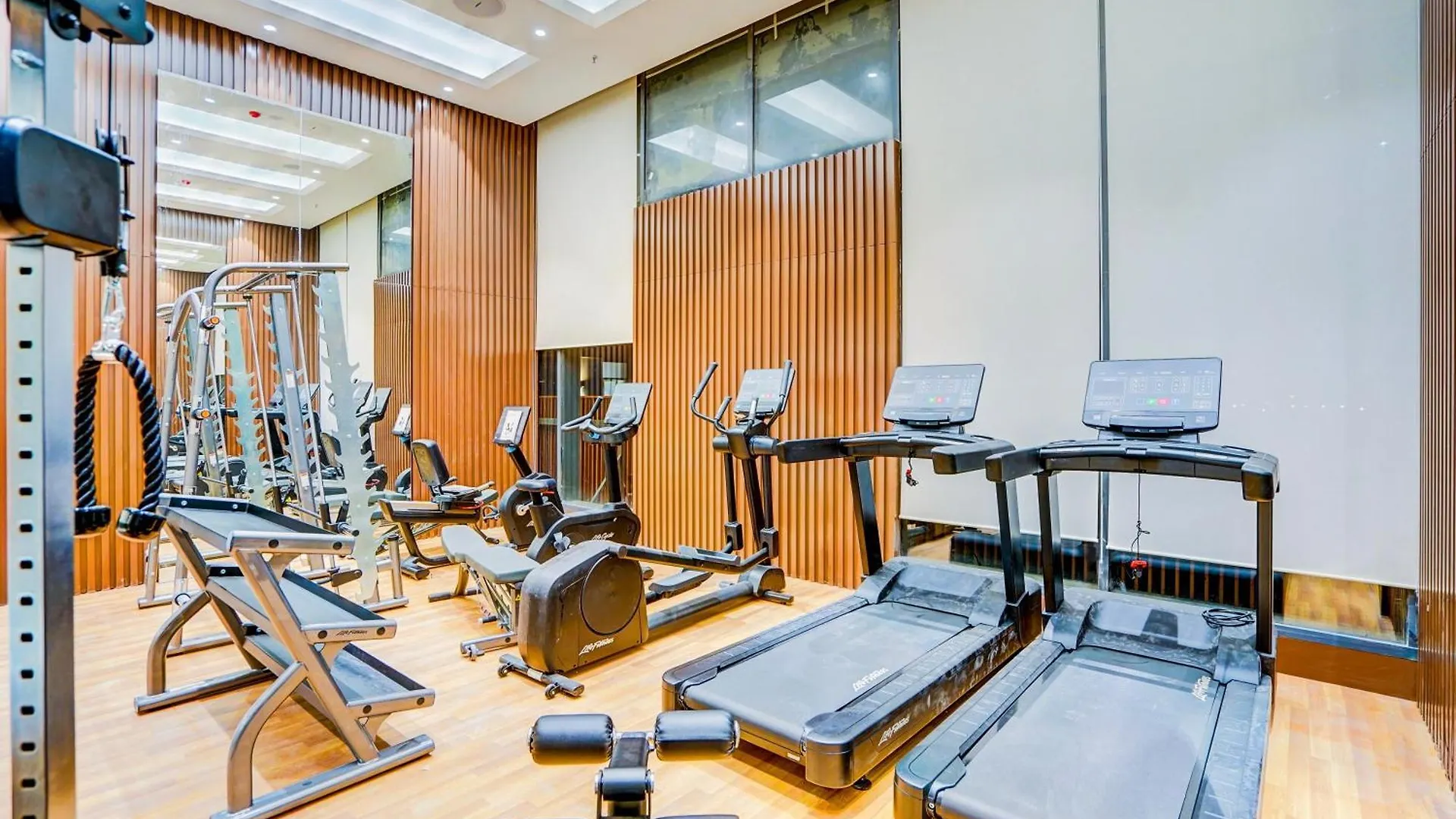 Sunday Hotels And Residences Gurgaon