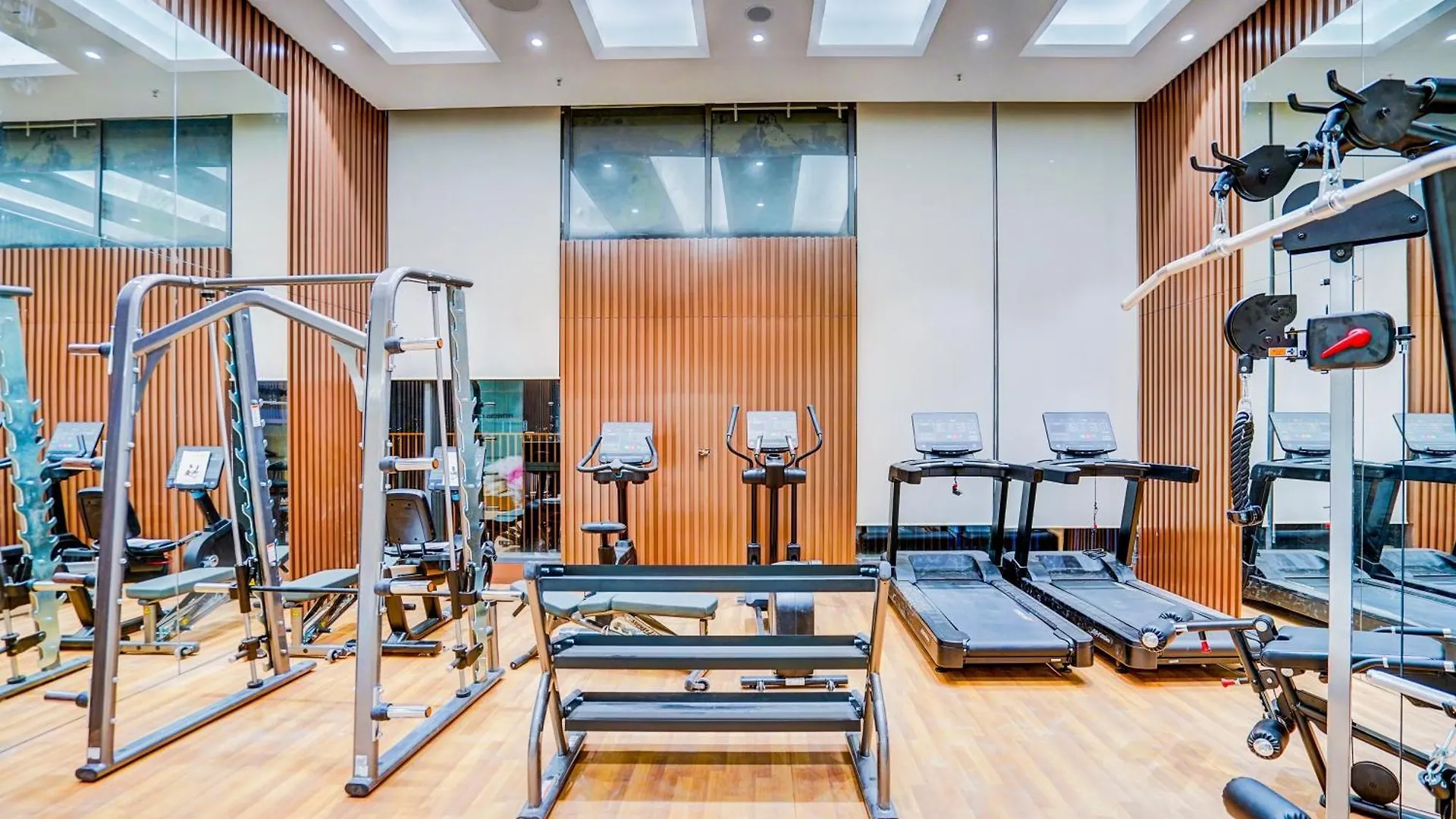 Sunday Hotels And Residences Gurgaon 4*,  Indien