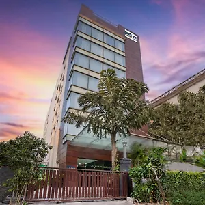 Park **** Gurgaon