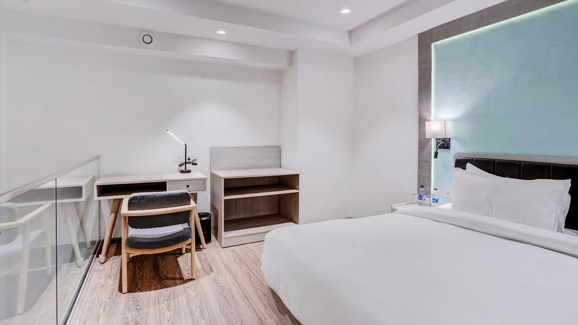 ****  Sunday Hotels And Residences 구르가온 인도