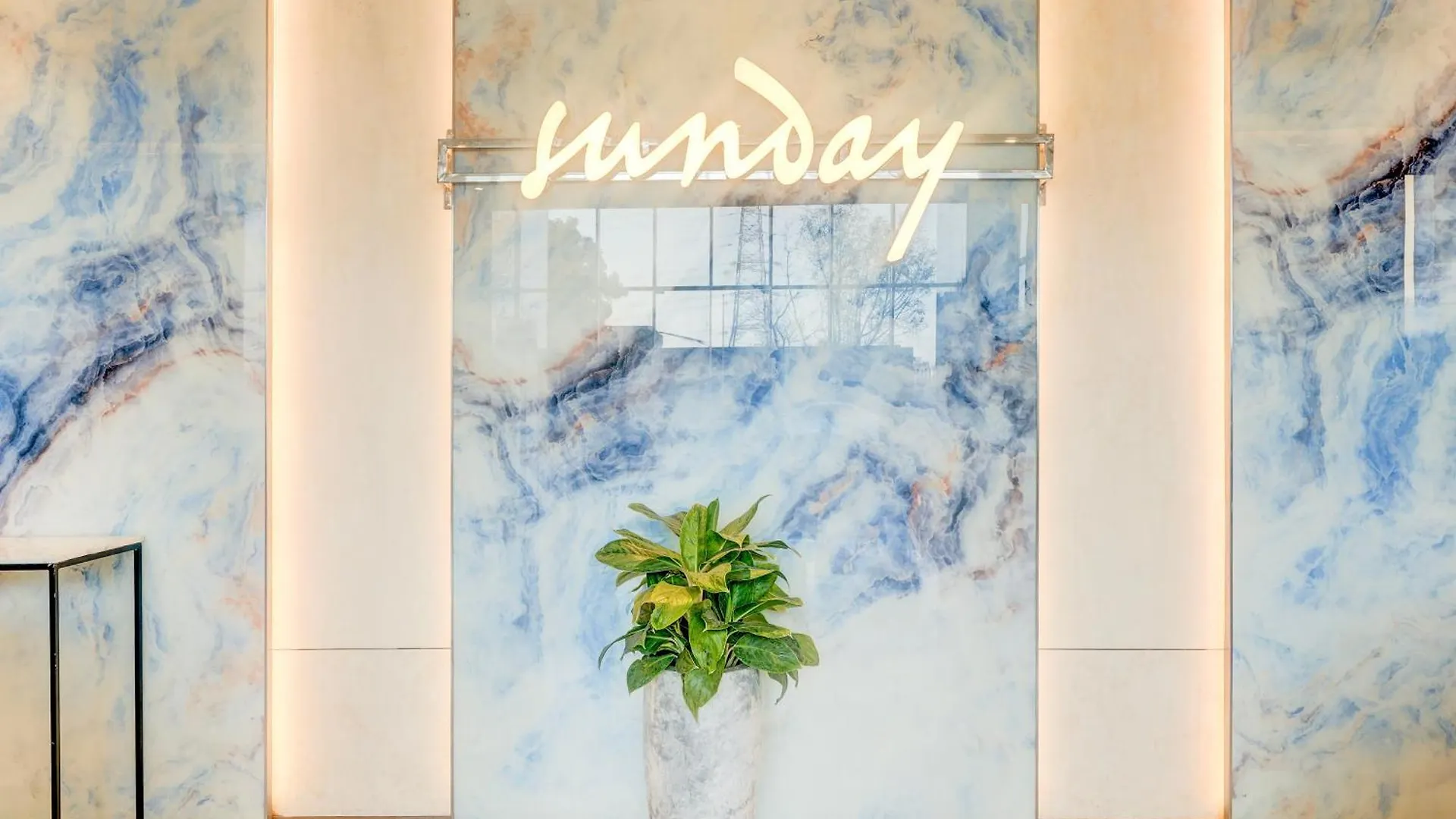 Sunday Hotels And Residences 구르가온 인도