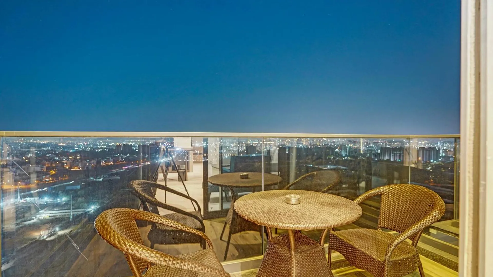 Sunday Hotels And Residences Gurgaon