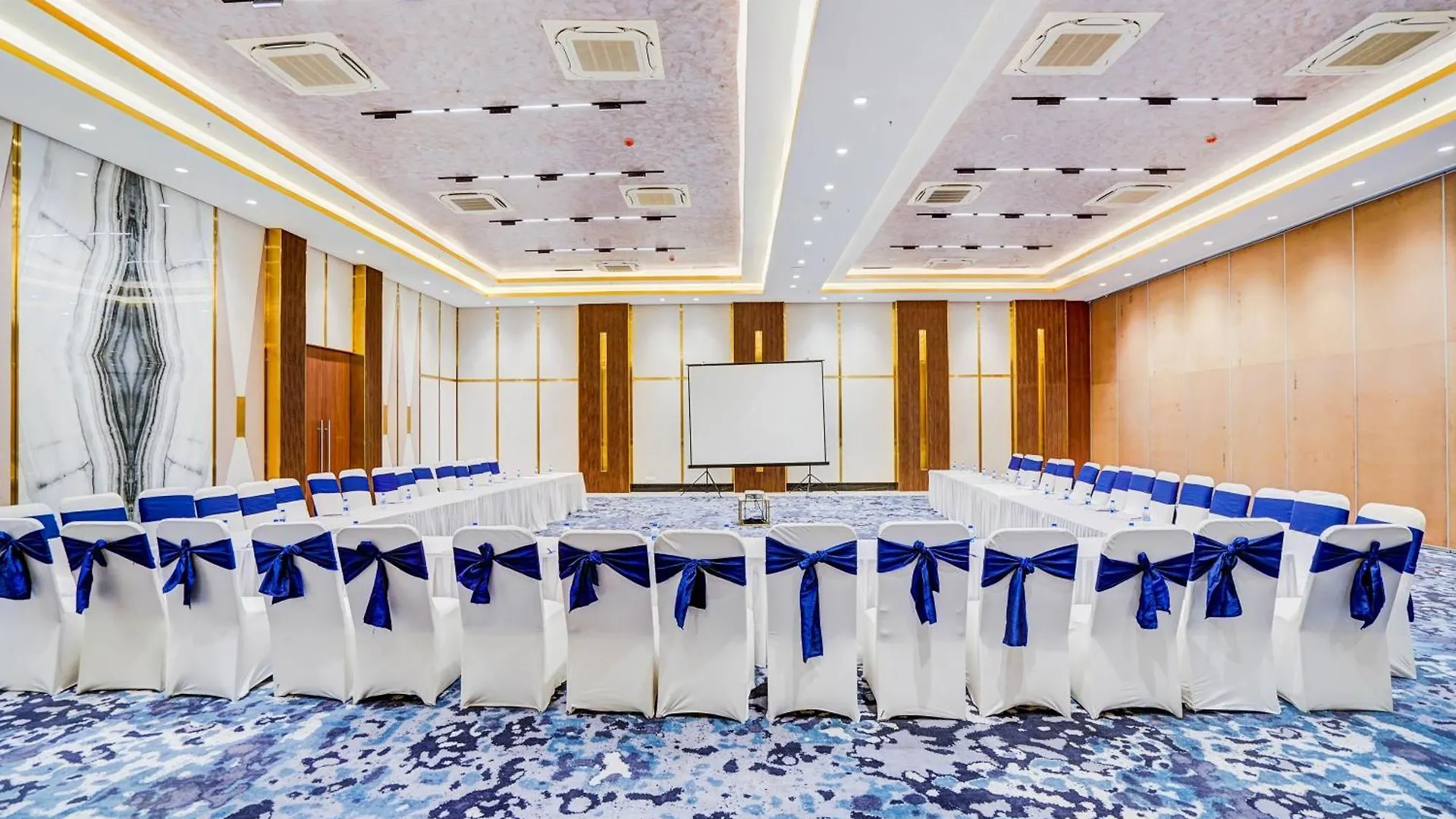 Sunday Hotels And Residences Gurgaon 4*,  India